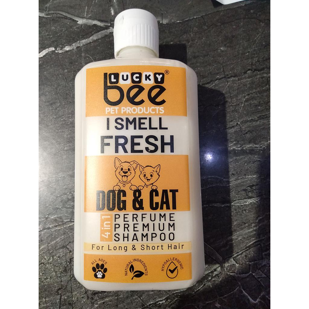Lucky Bee - 4 in 1 Shampoo(500 ml)