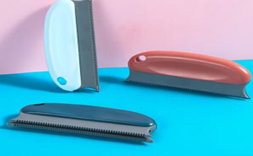 Pet Multifunctional hair removal brush(Green)S-48-1